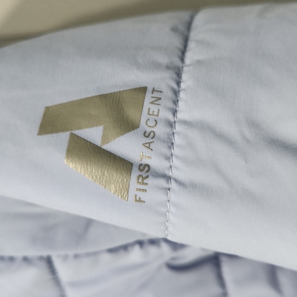 NWT Eddie Bauer Ignitelite Reversible Hooded Jacket Dusty Blue Gray First Ascent - Picture 10 of 15